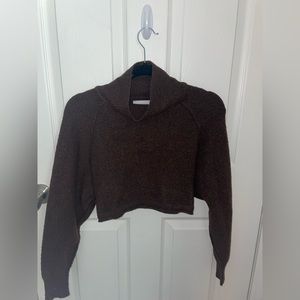 Urban Outfitters Brown Cropped Sweater, size small